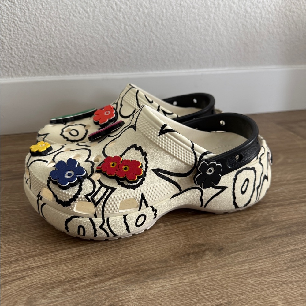 CROCS Cream and Black Floral Clogs - Picture 3 of 4